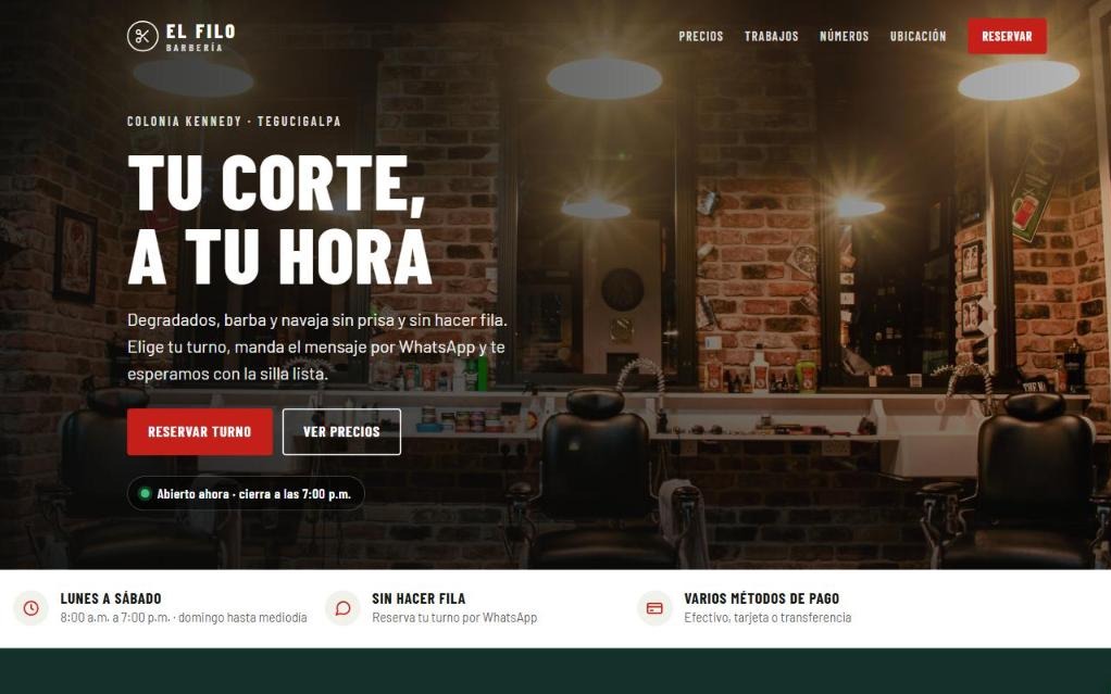 Página de ejemplo de una barbería, vista en computadora